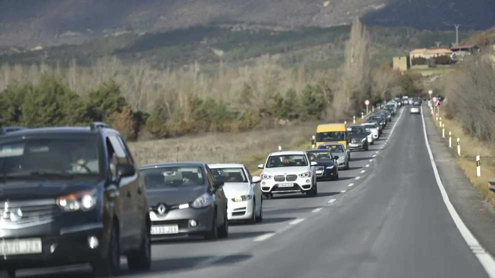 Vehículos en una carretera convencional